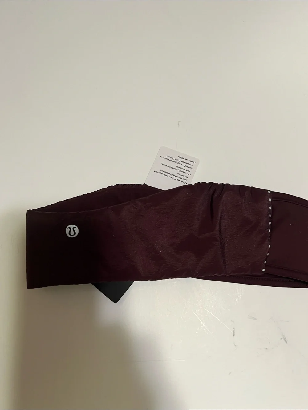 LULULEMON Down For it All Ear warmer NWT